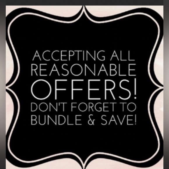 Old navy kids ninja flip flops sz 1/2 NWT retail $43 - Picture 2 of 2